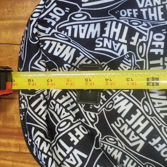 Vans OLD SKOOL Printed Backpack - Picture 11 of 12